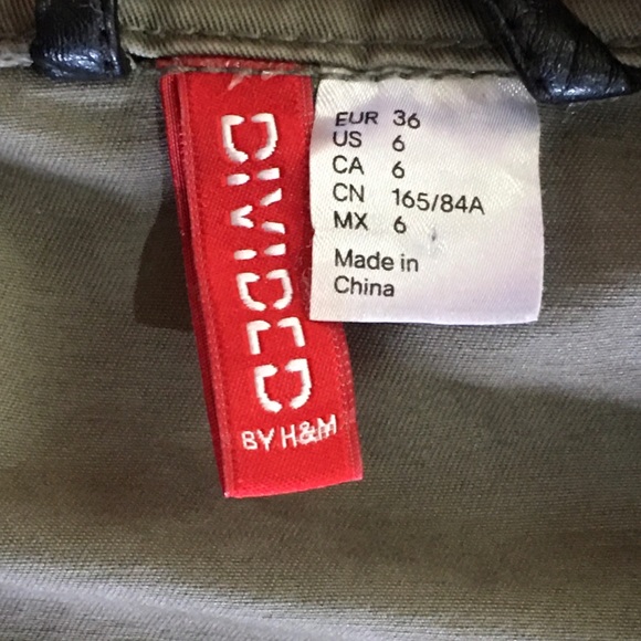 Divided women’s vest size 6 - Picture 4 of 6